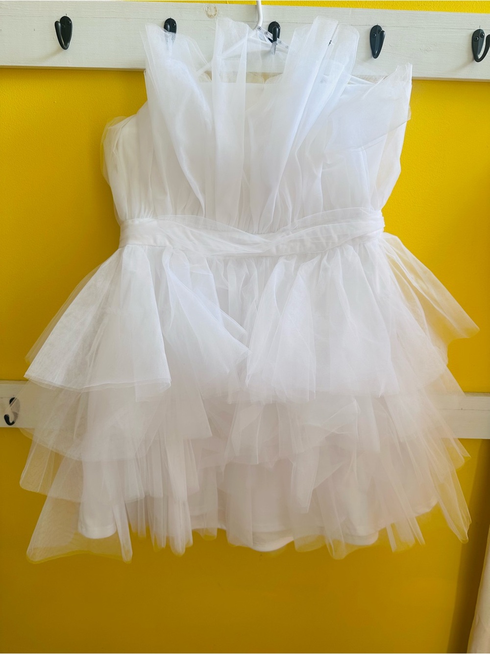 Missguided White Layered Tulle Party Dress
